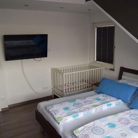 Ferienwohnung Blassneck Zirndorf Zewnętrze zdjęcie